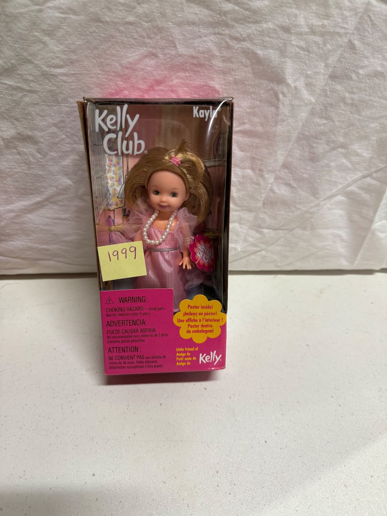 Kelly club Kayla