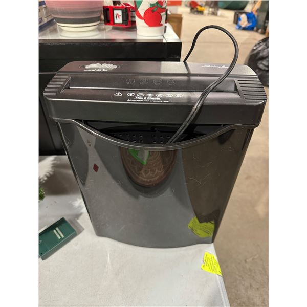Swingline paper shredder