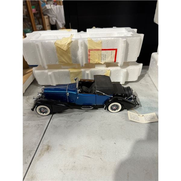 Franklin Mint 1953 Duesen-berg J Victoria