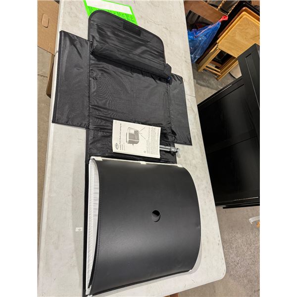 Opted Portable photo studio and lighting kit