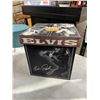 Image 1 : Elvis storage box