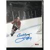 Image 1 : BOBBY HULL SIGNED CHICAGO BLACKHAWKS 8 X 10 (RED CARPET COA)