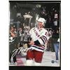 Image 1 : MARK MESSIER SIGNED NY RANGERS 8 X 10 (PRO CERT COA)