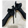 Image 2 : SIZE 6 1/2 DESIGNER MISCHKA BADGLEY BOW HEELS