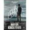 Image 1 : MAYOR OF KINGSTOWN JEREMY RENNER SIGNED 8X10 COAPROS COA