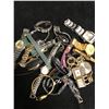 Image 1 : LARGE WRIST WATCH LOT