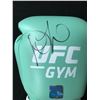 Image 2 : PAIGE VANSANT SIGNED UFC FIGHT GLOVE (GCG HOLO)