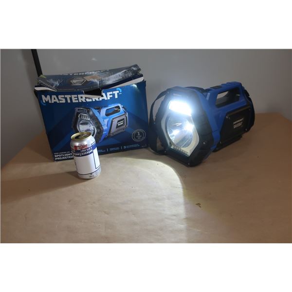 PROJECTEUR MASTERCRAFT 1000 LUMENS