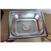 Image 2 : ÉVIER  TECHNOPRO NEUF A/DISTRIBUTEUR DE   SAVON 19.5"x15.5"