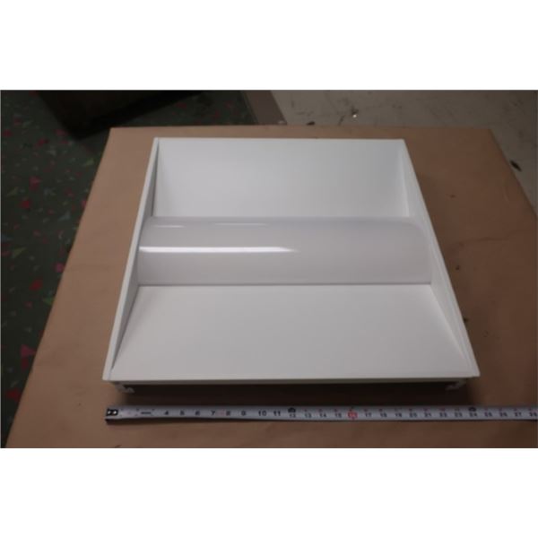 PANNEAU-DEL  35W 5000K 24"x24", 120-347vac,50/60hz EURNORTECH #TF22-DM-40P-347