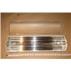 Image 2 : LUMINAIRE FLUO BELUCHE T8 24", 120/277v LAMPE NON-INCLUS