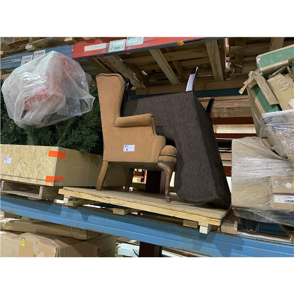 2 SET DECORATION WINGBACK ARM CHAIRS