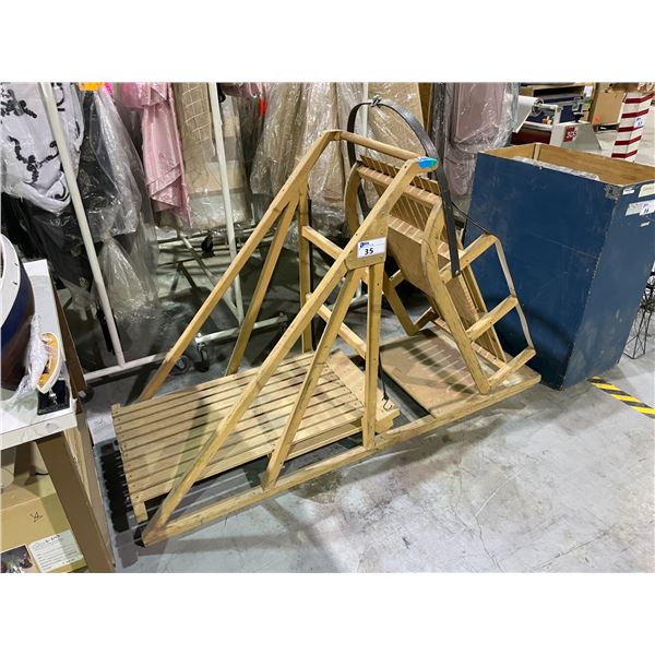 2 WOODEN DECORATIVE VINTAGE STYLE SLEIGHS