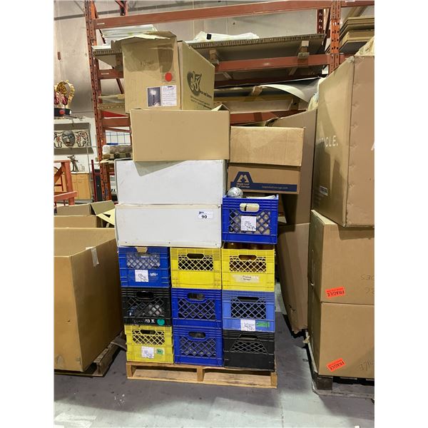 PALLET OF ASSORTED DECORATIVE GLASS VOTIVES / CANDLE HOLDERS