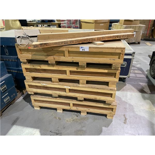 4 WOODEN TRANSPORT CRATES OF ASSORTED DISPLAY GLASS