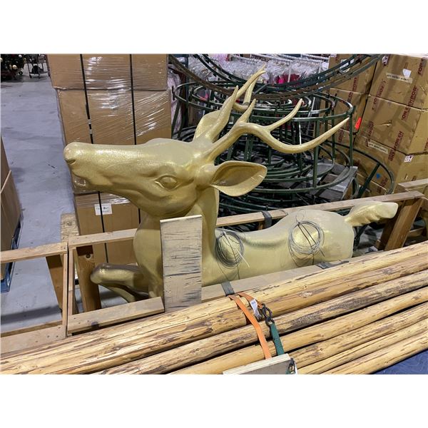 LARGE 114"L X 3'W X 72"H GOLD GLITTER REINDEER STATUE