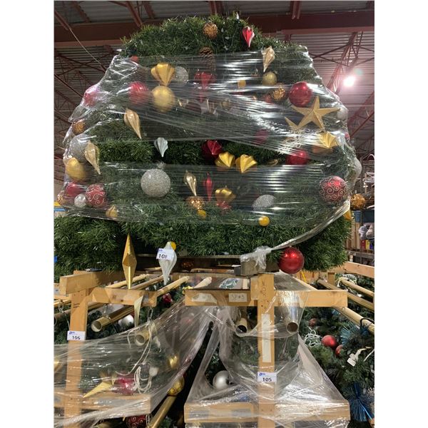PALLET OF ASSORTED LARGE ILLUMINATED CHRISTMAS WREATH DISPLAYS