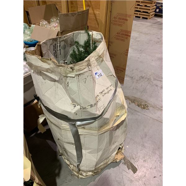 PALLET OF ASSORTED LARGE CHRISTMAS BULBS & DECORATION ITEMS