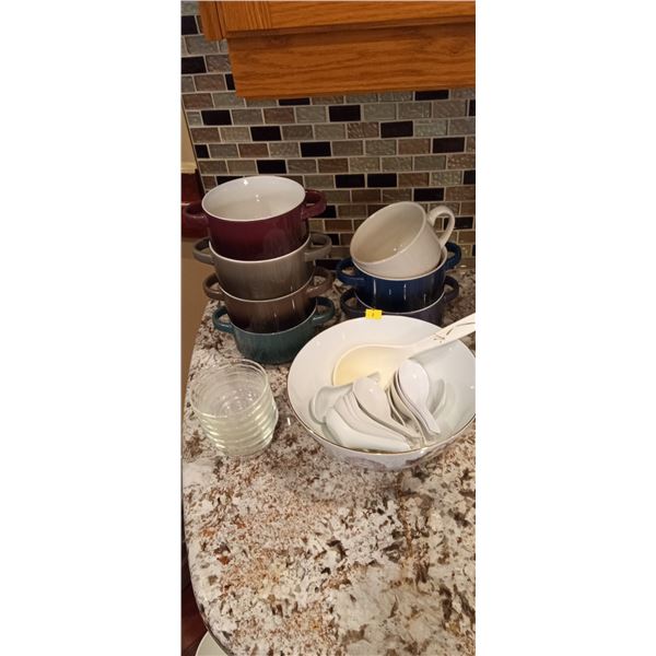 Gourmet Basics Mini Dutch Oven Bowls And Chinese Soup Serving Bowl And Soup Spoons