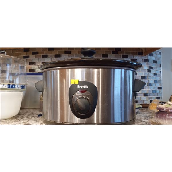 Breville Slow Cooker MO: SLC70XL Issue 1\04