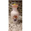 Image 2 : Beautiful Glass Floral Vase