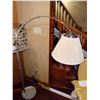 Image 1 : Over Head Reading Lamp 60T