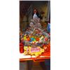 Image 2 : Assortment Of Chinese Style Christmas decor