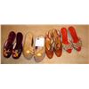 Image 1 : 4 Pairs Of Womens Dress Shoes Size 5