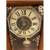 Image 2 : Vintage Spartus Shelf Clock