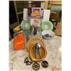 Image 1 : Assorted Home And Kitchen Goods