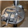 Image 3 : TRADEMASTER FLOOR MOUNT DRILL PRESS (65" TALL)