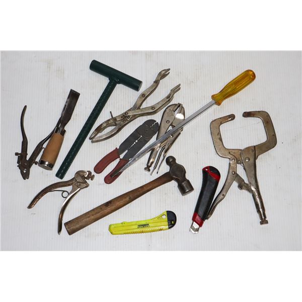 FLAT OF ASSORTED HAND TOOLS