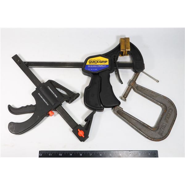 FLAT OF CLAMPS