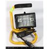 Image 1 : OUTDOOR USE WORK LIGHT. TESTED, WORKING