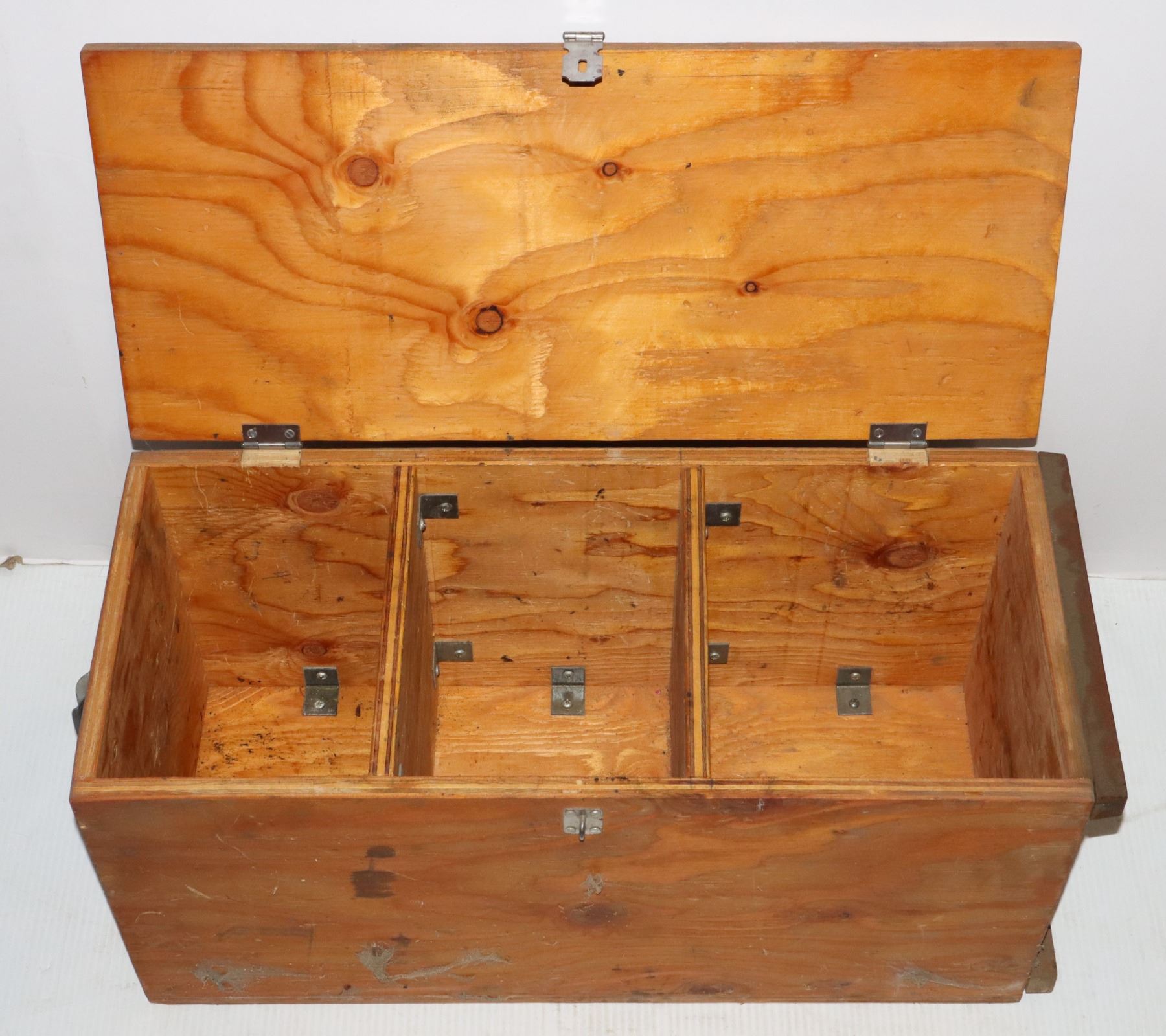 WOOD 3 COMPARTMENT STORAGE BOX