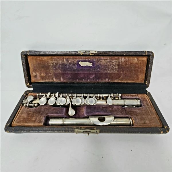 Vintage Piccolo Complete with Case