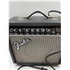 Image 2 : Fender Amplifier