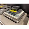 Image 1 : *NL* LOT OF 4 ASSORTED COMMERCIAL DIGITAL SCALES