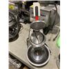 Image 2 : *NL* COMMERCIAL ELECTRIC HIGH POWER ICE CRUSHER