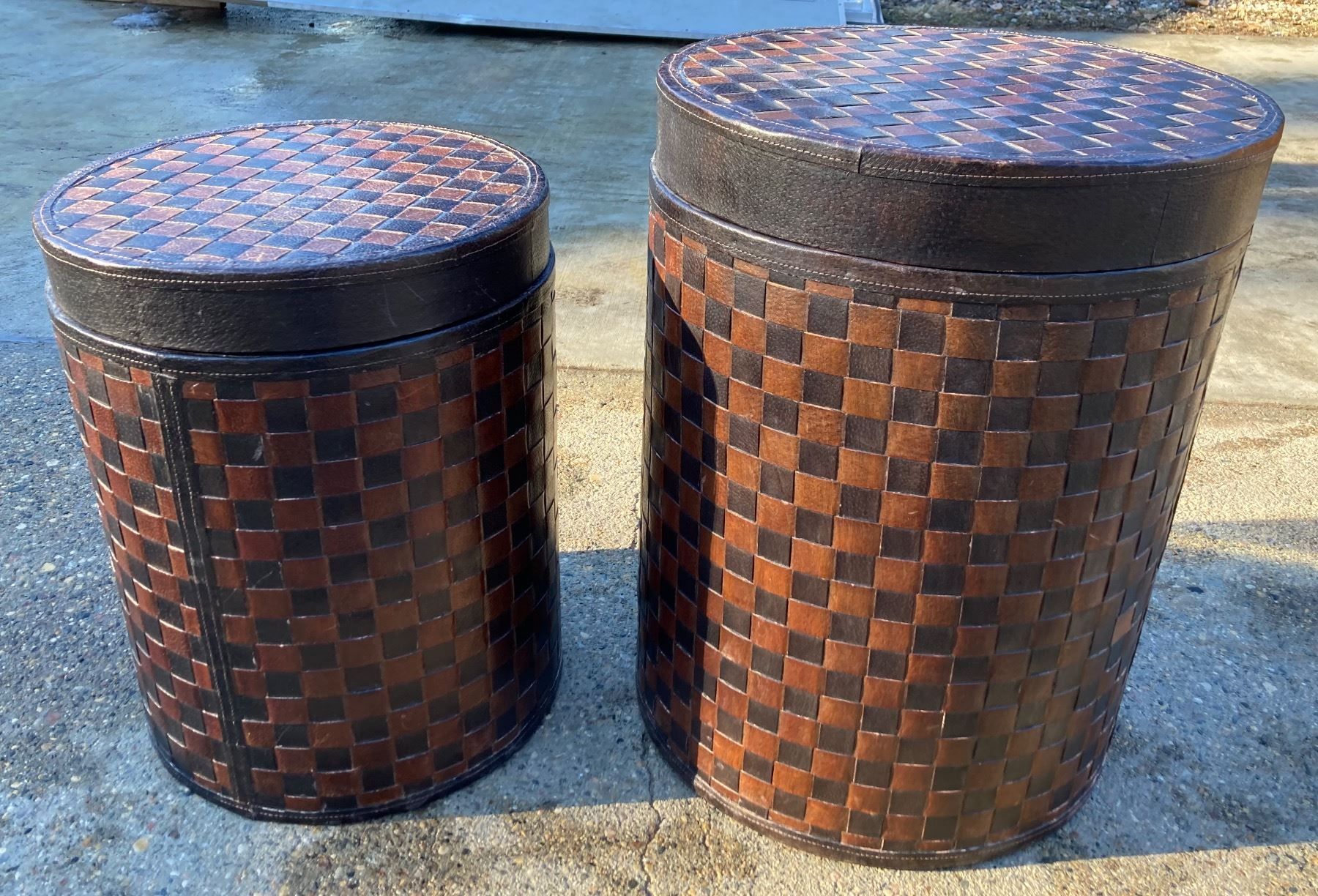 Dcorative Container DECORATIVE STORAGE CONTAINERS - Cornerbids