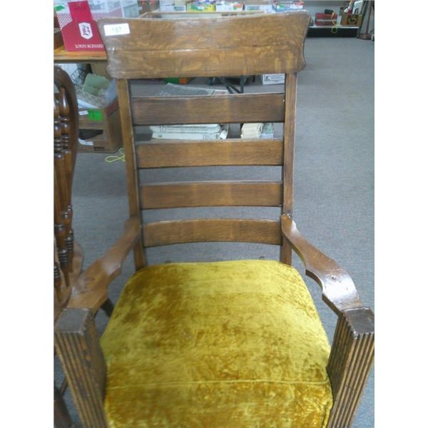 Vintage Rocking chair