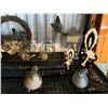 Image 4 : Animal Garden Décor, Stakes, Birdcages & Floral Wreath