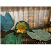 Image 8 : Frog, Lily Pad, Animal Garden Décor, Plat Pots (1 Broken) and Garden Stakes