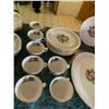 Image 2 : Georgian 22k Tudor Rose China Set