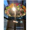 Image 3 : Stained Glass Tiffany Inspired Floor Lamp