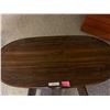 Image 3 : Vintage Oval Wood Coffee Table w Storage
