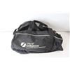 Image 4 : * Rubbermaid Roughneck Tote, Calendars, Dog Jacket, City of Saskatoon Duffel Bag, Nylon Roots Bag