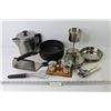 Image 1 : Pots & Pans - Can Opener - Kitchen Utensils - Salt & Pepper Shakers in Holder