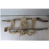 Image 3 : (2) Curtain Rods &Hardware, Macrame Wall Hanging, (2) Hanging Lamps - Untested