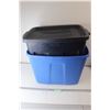 Image 1 : * (2) Storage Boxes - Rubbermaid Roughneck With Lid, Tuffstore